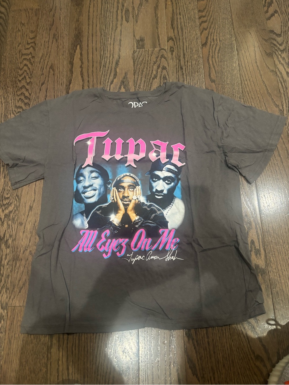 Tupac All Eyez On Me Graphic Short Sleeve Tee - Charcoal/Pink
